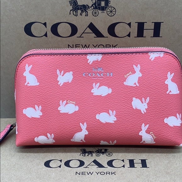 COACH COSMETIC CASE 17 WITH BUNNY SCRIPT PRINT - Picture 2 of 16